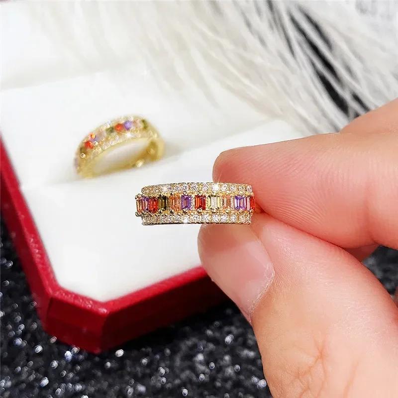 Nové obdĺžnikové náušnice kruhy s kubickým zirkónom v tvare dúhy pre ženy Bling Luxusné svadobné doplnky Párty Módne šperky
