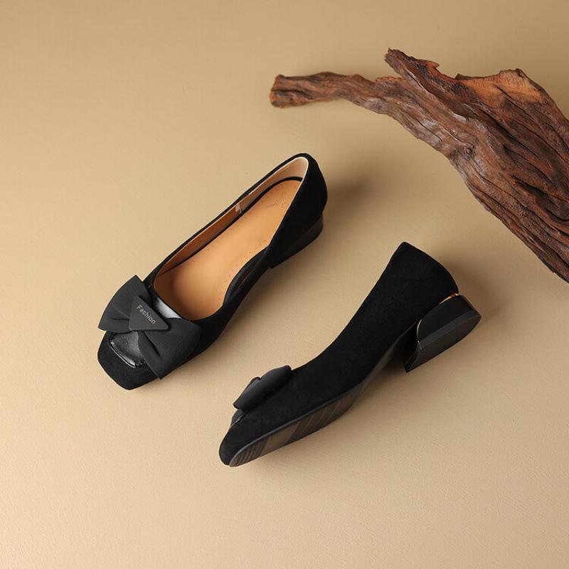 

New women s leather shoes, low heels, black casual low-top shoes, women s single shoes for all seasons, shallow lazy shoes, one pedal 39 чёрный