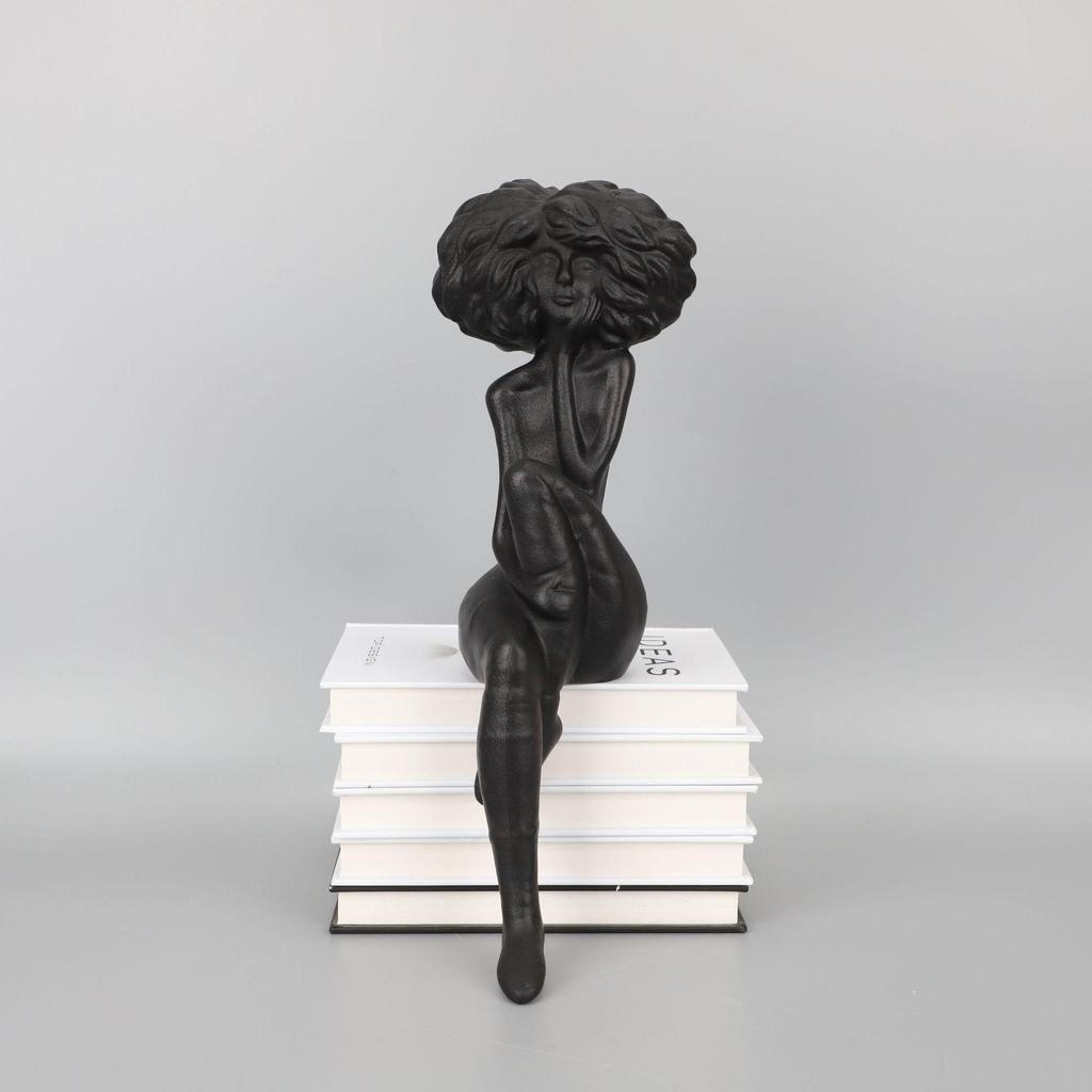 Luxury European Resin Afro Sculpture Decor for Living Room TV Cabinet