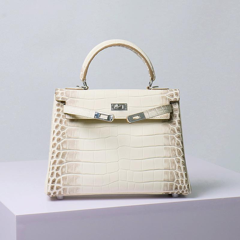 New First-layer Cowhide, Crocodile Pattern Portable Shoulder Messenger Bag, Genuine Leather, Himalayan Rhinestone Bag, Silver.