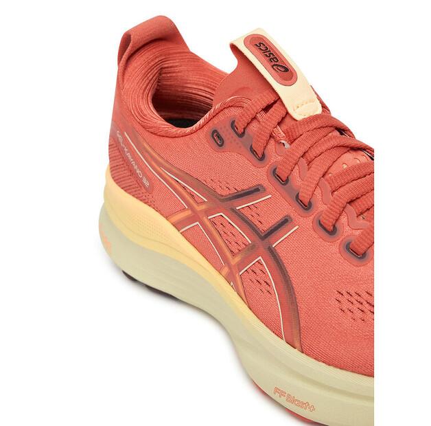 Беговые кроссовки Asics Gel-Kayano 32