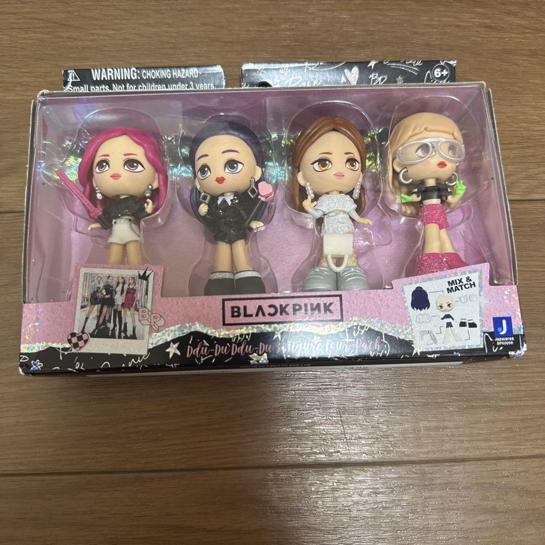 

[Б/У] Фигурка BLACKPINK из Кореи