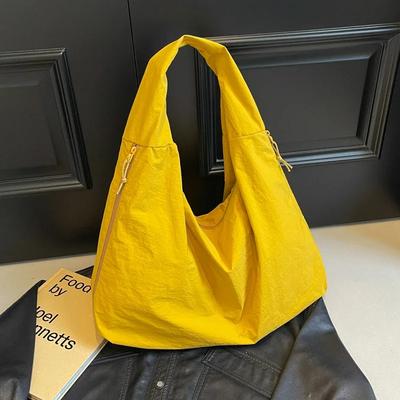 Große Damen-Achseltasche, schlichte, lässige Umhängetasche und Pendlertasche im japanischen Stil (Neu)