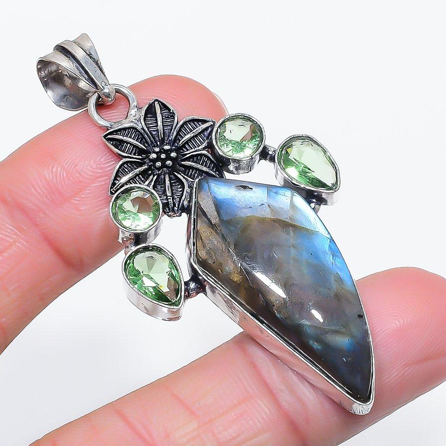 Natural Labradorite, Tsavorite 925 Sterling Silver Jewelry Pendant 2.48" i8u99