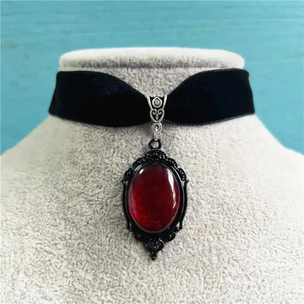 Gothic Witch Pagan Blood Red Pendant Chocker Necklace Women Vintage Black Velvet Necklace Jewellery Accessories
