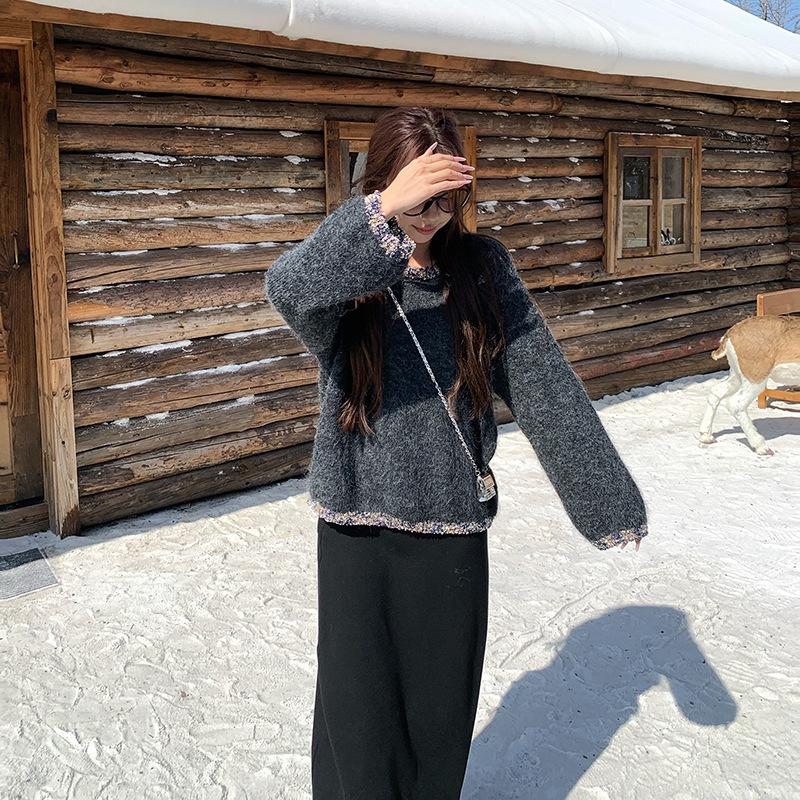 

{Camel wool} sweater autumn and winter new Xiaoxiangfeng design sense solid color round neck sequined warm knitted sweater women A темно-сірий