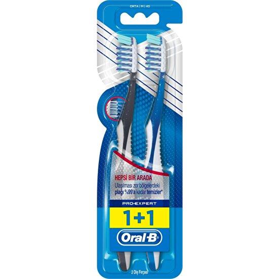

Зубная щетка Oral-B Pro-Expert Complete 7 40 Medium Купите 1, получите 1 в подарок