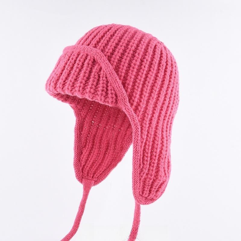 Unisex Warm Knit Beanie for Fall & Winter Atmospheric Drawstring Flight Beanie with Ear Flaps Business Party Use 100% Polyester розы красного