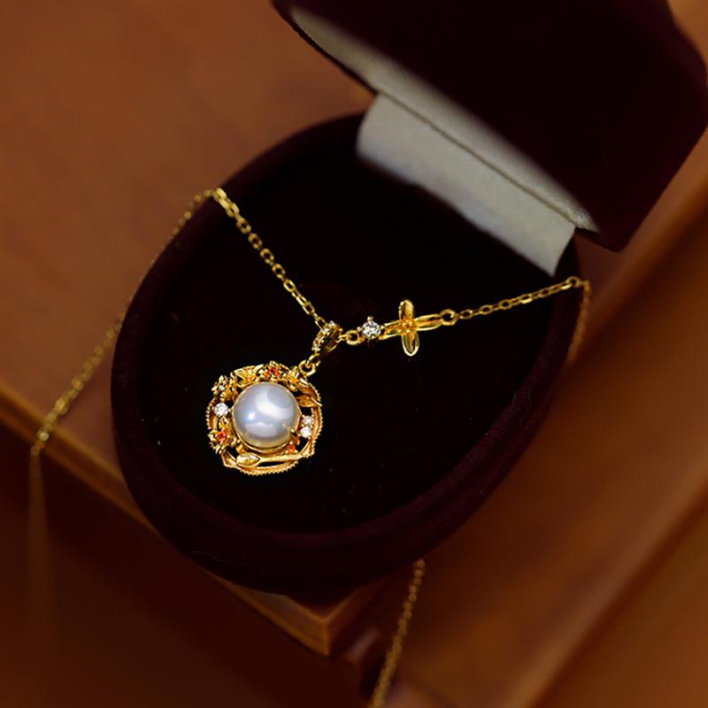 

Vintage Pearl Collarbone Chain: S925 Sterling Silver Necklace with Small Spoon Charm 925 Silver