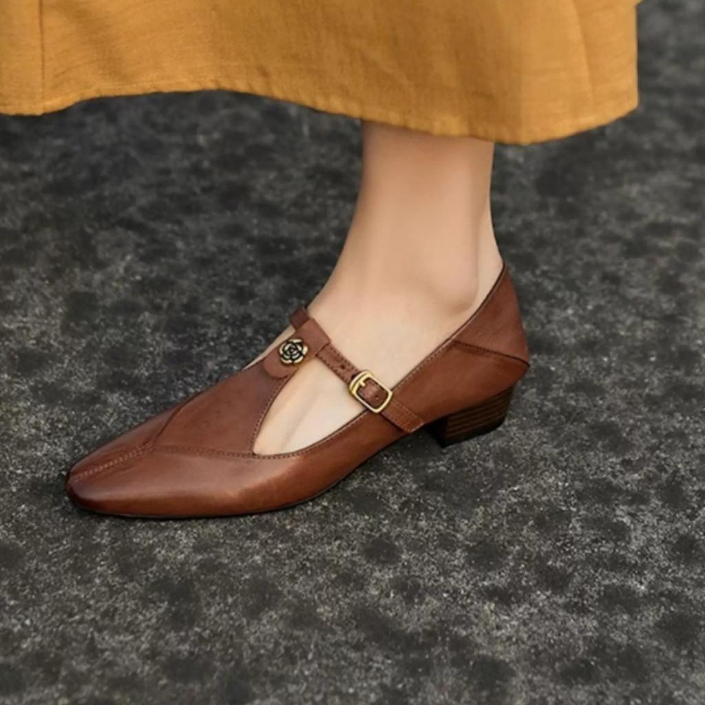 French Retro Camellia Mary Jane Women's Shoes Spring and Autumn Leather Brown T-word with Thick Heel Single Shoes Medium Heel Small Leather Shoes
