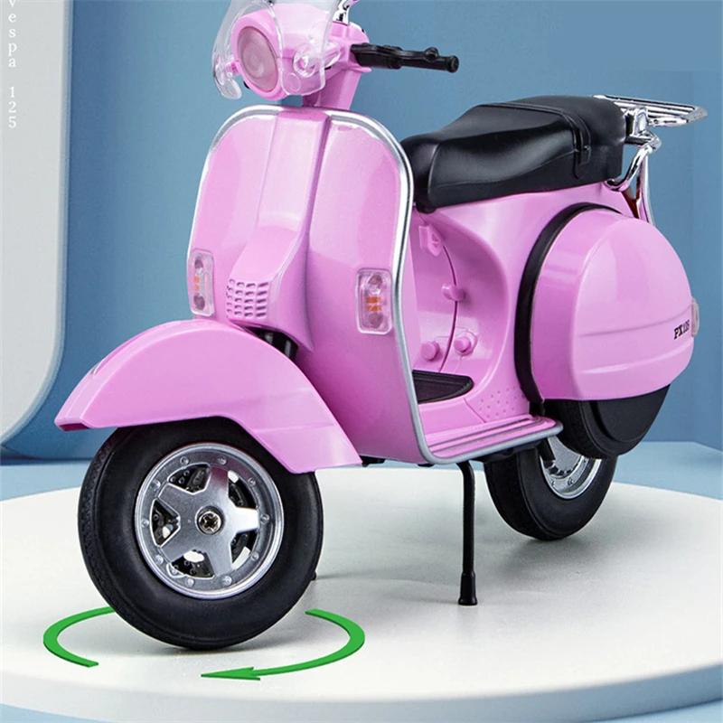 1/10 Vespa 125 Legierungs-Freizeitmotorradmodell Diecasts Metall Klassisches Motorradmodell Simulation Ton und Licht Kindergeschenke