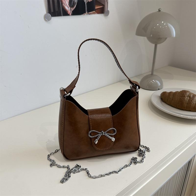 2025 New High-end Shoulder Armpit Bag Niche Aesthetic Temperament Women's Bag Trend Chain Messenger Bag Handbag