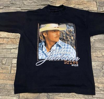 Alan Jackson T-shirt M, L Drive 2002 Tour Country Music LP11 Unisex T-shirt