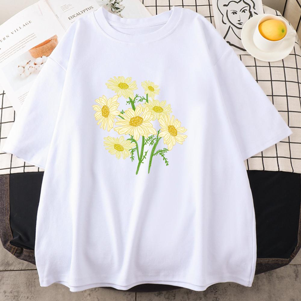 Fresh Harajuku Yellow Chrysanthemum Flower Man T Shirts Graphic S-Xxxl Tee Shirt High-Quality Casual Tshirt Leisure Street Tops