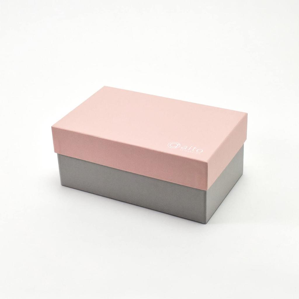 A Pair of 320ml Mugs with a Crystalline The Nuanced Shapes and Nuanced Colors of Gray and Pink Make a Perfect Microwave and Dishwasher Made In Japan