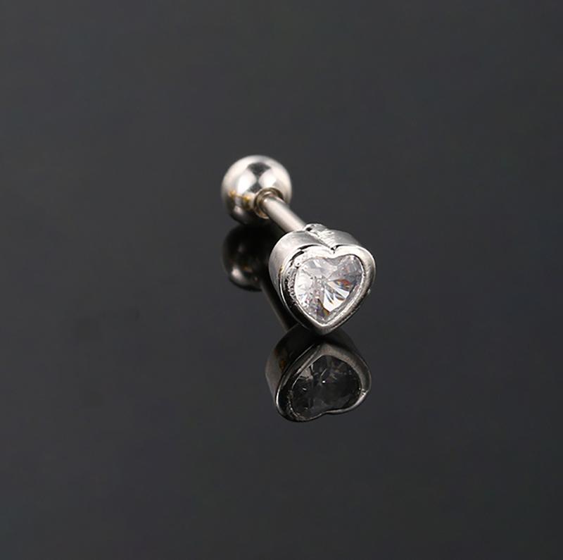Hot Selling Helix Piercing Loving Heart Earring Women Trend Sliver Gold Color Zircon Tragus Bone Stud Ear Ring Body Chic Jewelry