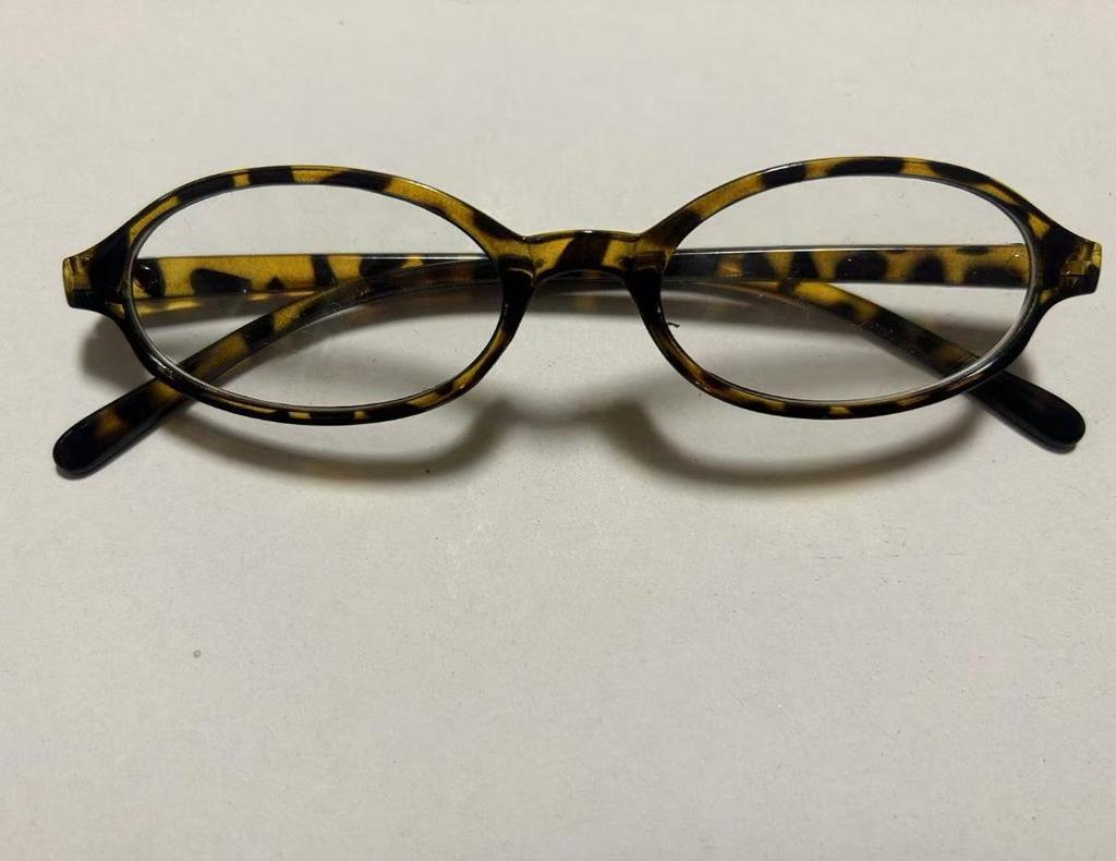 2024 Blaulichtfilter Brille Oval für Damen – Kleiner Rahmen, Kein Make-up nötig