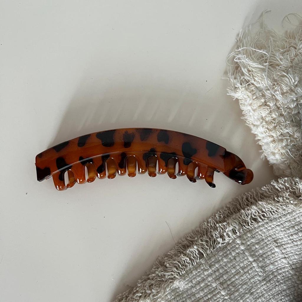 Leopard Print Non-Slip Vertical & Horizontal Banana Hair Clip for High Ponytail & Large Volume Styles