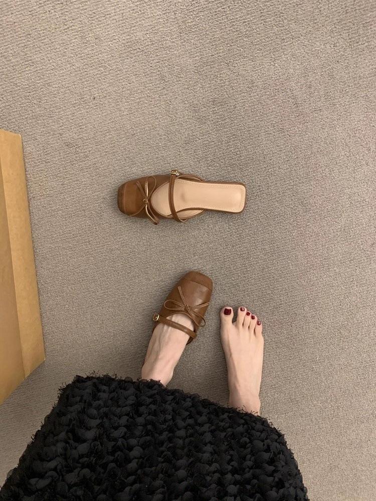 

With skirt temperament, evening breeze bag head bow half slippers, women s summer high-end sense outer wear flat-bottomed French sandals 35 коричневый