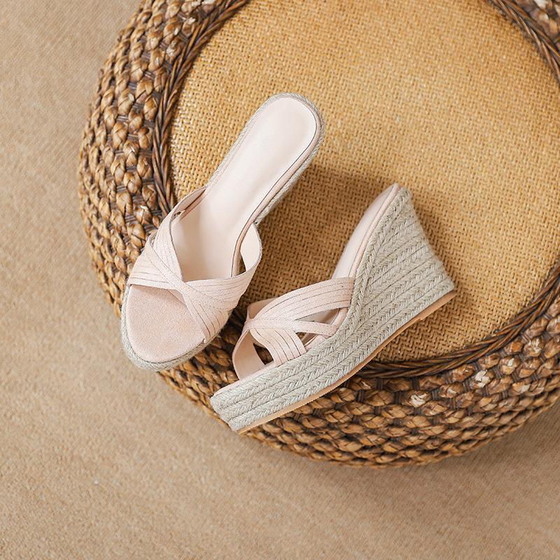 French Woven Platform Open-toed Sandals Women's Outer Wear Wedge Heel Cool Slippers Cross Belt Casual High Heels 2025 New
