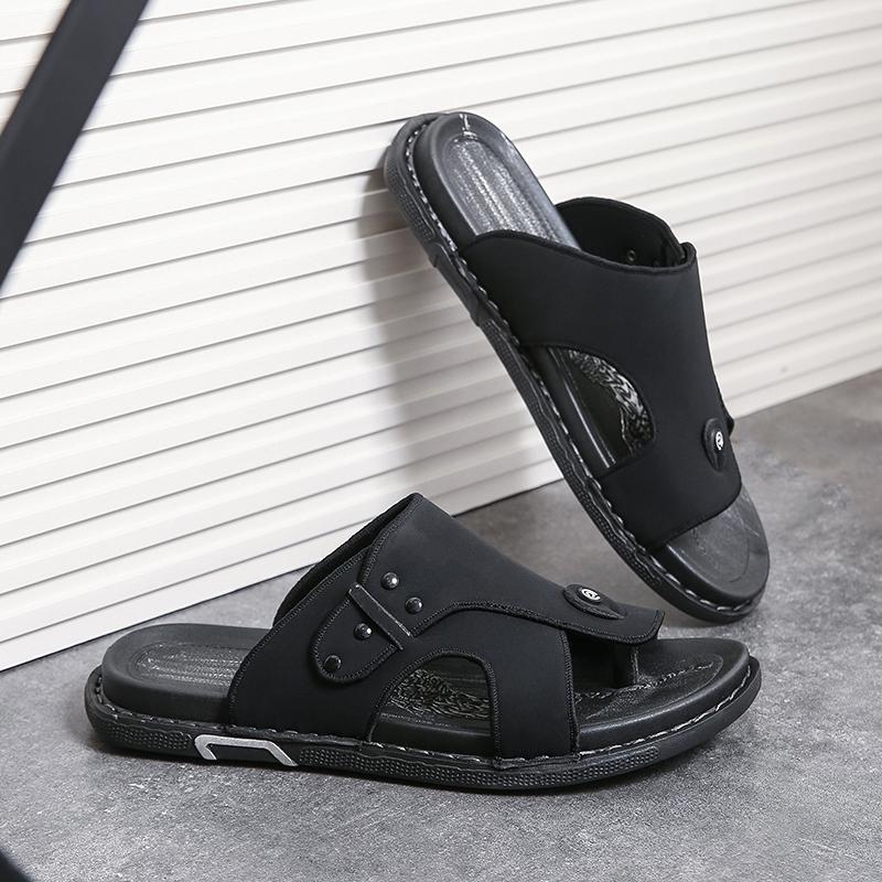 Fashion Summer Men Sandals European American Casual Flat Heel Breathable Comfortable Fashionable Beach Sandals Sizes 39-47 Men Sandals