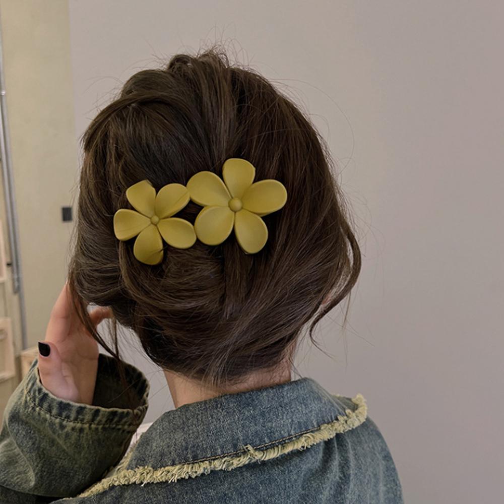 Frosted Flower Hair Clip Claws Matte Hair Claw Clips For Women Girls Thin Thick Curly Hair Girls Kids Hair Accessories Barrettes