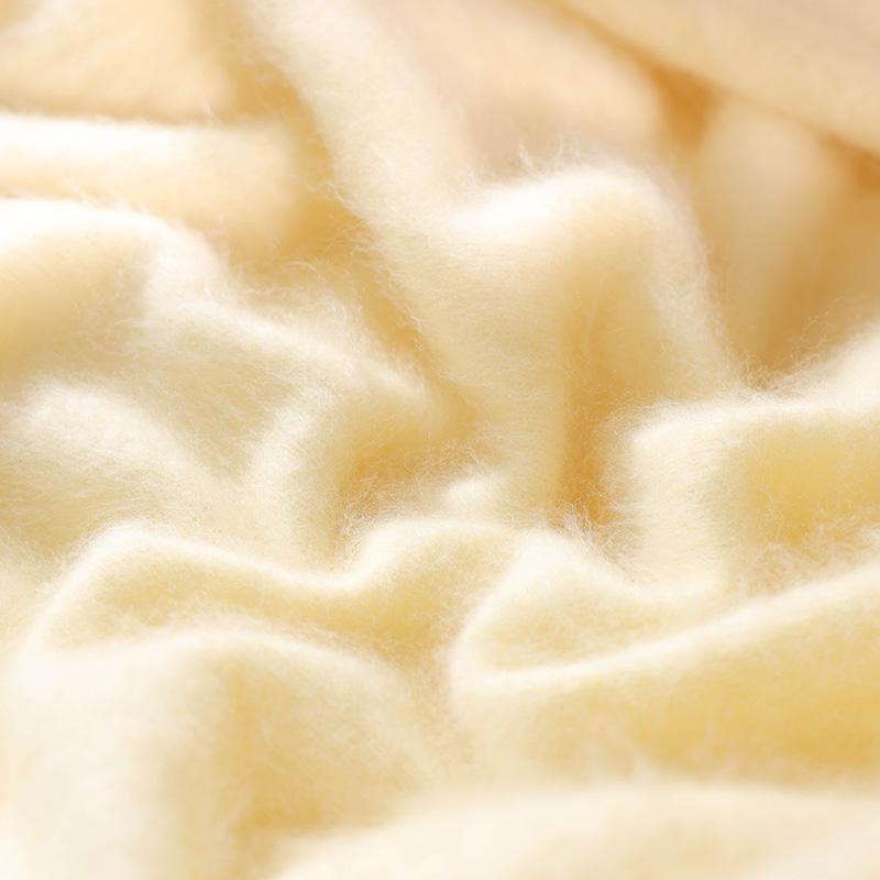 Damski sweter kaszmirowy kaszmir Qinghe 100% kaszmir puszysty ciepły modny szczotkowany