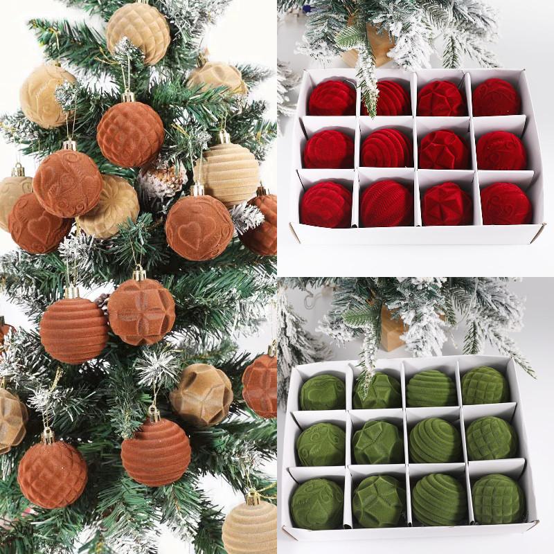 Lebhaftes 6cm Samt Weihnachtsornamente Set mit 12 bunten Kunststoff Baumdekorationen