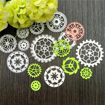 Round Shape Lace Carbon Steel Embossing Metal Cutting Dies Stencil for DIY Scrapbooking Photo Album Embossing Paper Cards Crafts Diecuts