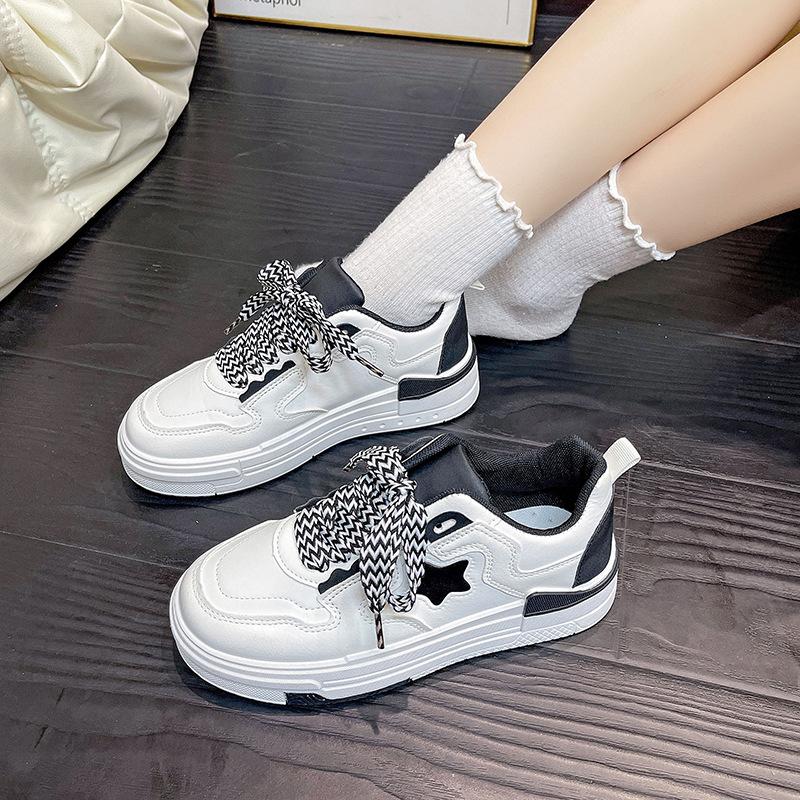 Winter 22 new velvet chic shoes sports board shoes thick soles 35