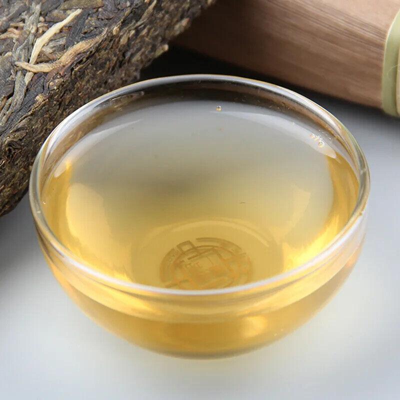 Yunnan Menghai Old Tea Brick 8582 Classic Old Raw Tea Pu'er Tea Brick 250g