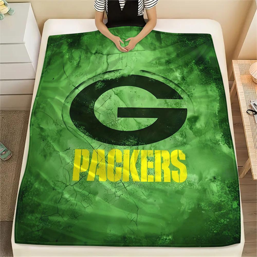 1Pc Green Bay Packers Print Flannel Blanket, High quality Comfortable for All Seasons, Home Decor, Warmth and Comfort, Perfect for Gifts