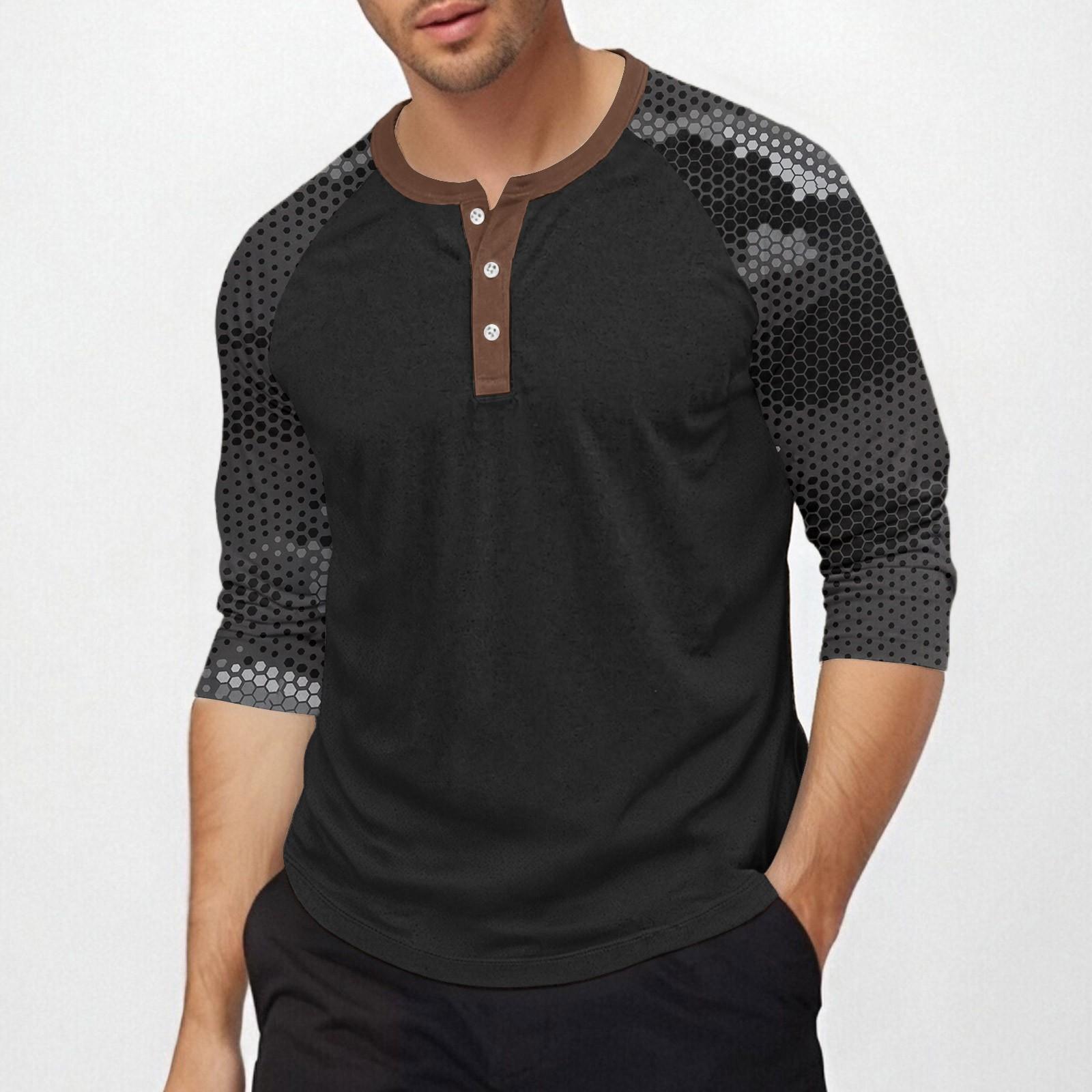 

Men s top with three-quarter sleeves and camouflage print XXL
