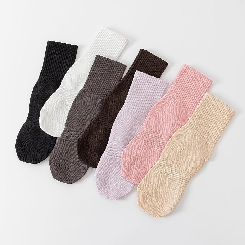 Women's Non-slip Mid-calf Pilates Yoga Socks - Grippy Cotton for Indoor Sports