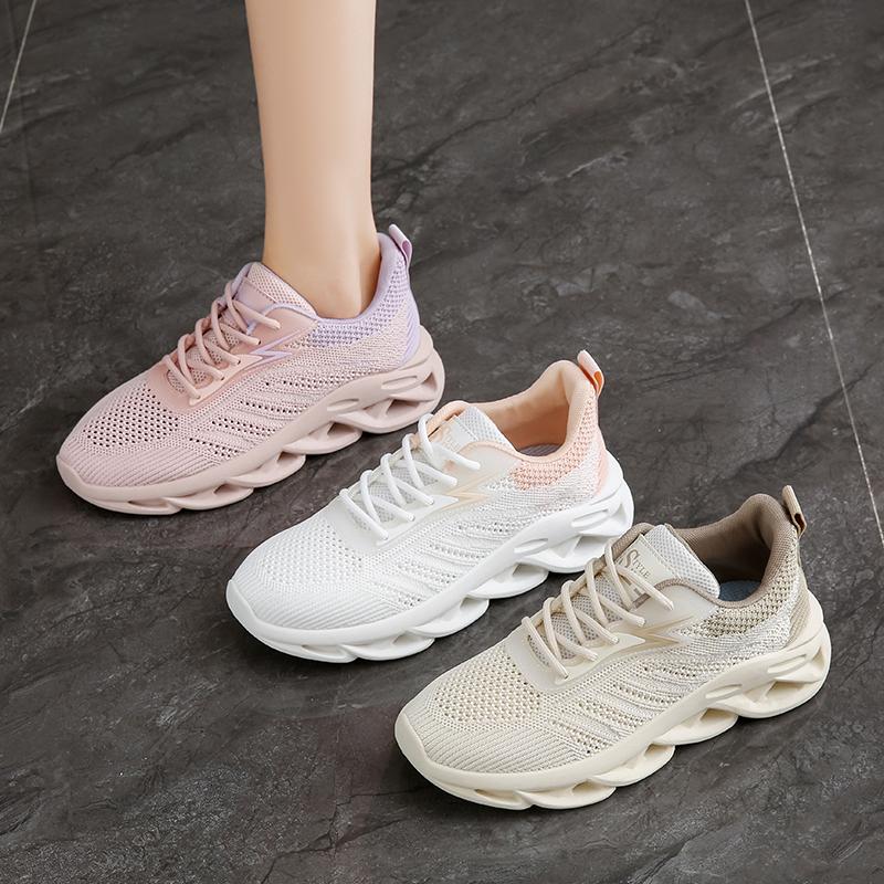 Woman Shoes New Sneakers Platform Lightweight Mesh Jogging Summer Breathable Thick Soled Tennis Casual Running Shoes 35-40