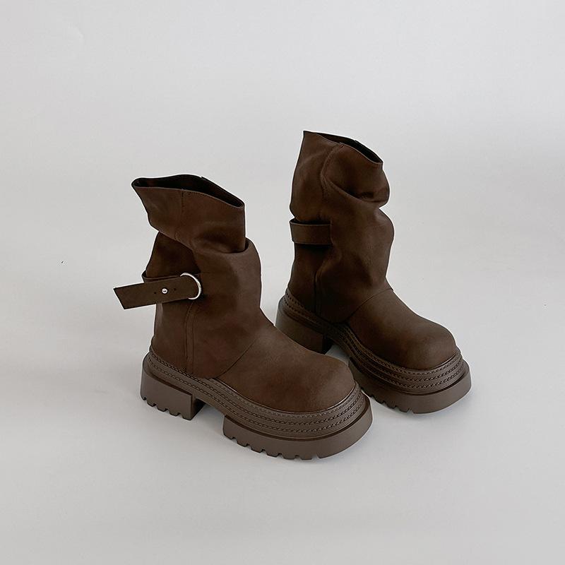 Fashion Versatile Belt Buckle Round Head Thick Sole Heightening Short Boots Women's 2025 Autumn and Winter New Fashion Versatile Thick Sole Boots