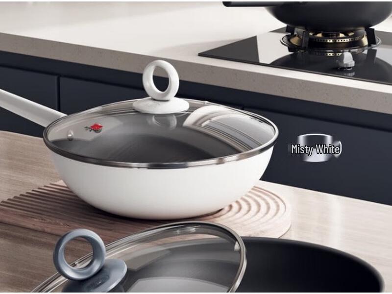 Sanhe Micro-Nano Titanium Non-stick Wok