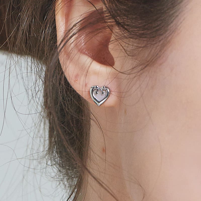 noonoo fingers Ballet Pink Earrings