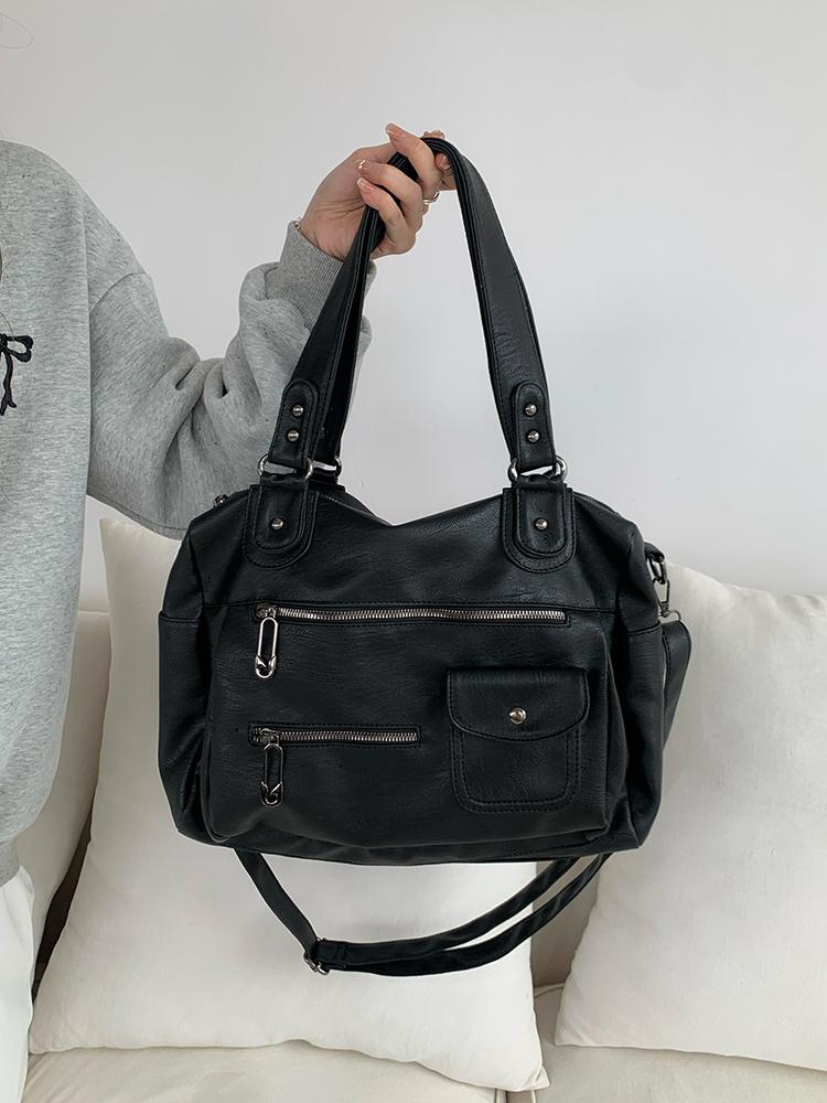 

Retro Locomotive Ladies Casual Tote Handbags Multi Zipper Rivets Female Shoulder Bags Large Capacity Women s PU Crossbody Bag чорний