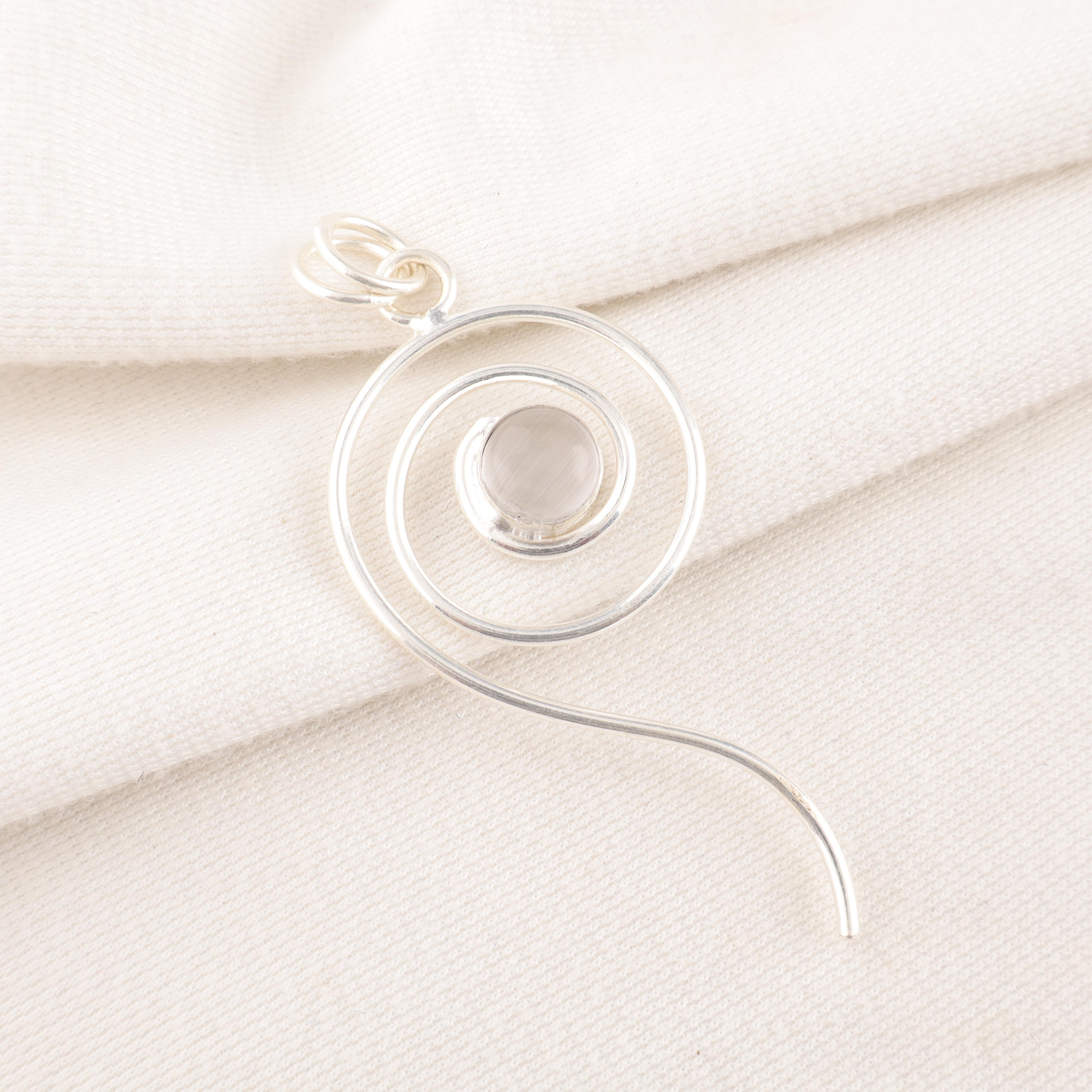 

Прекрасные украшения из селенита, кулон из драгоценного камня ручной работы, ювелирное изделие-кулон из стерлингового серебра 925 пробы, для подарка на помолвку 2.57 Inches белый