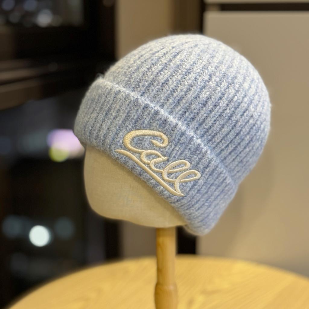 New Embroidered Letter Knitted Hat for Women Autumn and Winter Street Warm Woolen Hat for Students Thickened Ear Protection Hood Cold Hat