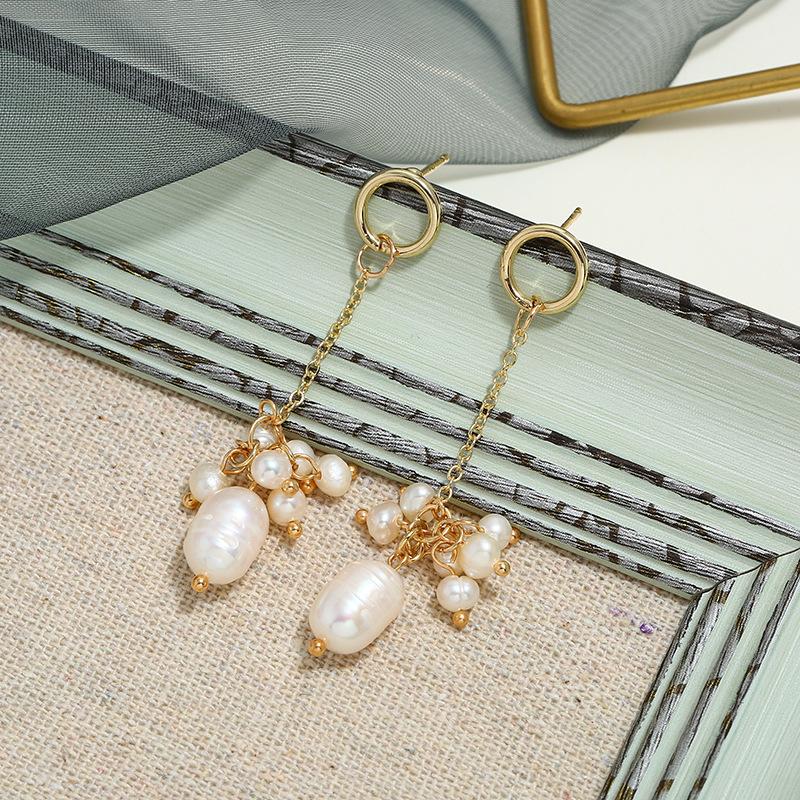 Light Luxury Baroque Freshwater Pearl Temperament Earrings Women's Face Skinny Silver Needle Retro Long Earrings Versatile Ear Jewelry