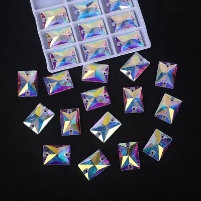 Naaien en breien – Strass-steentjes