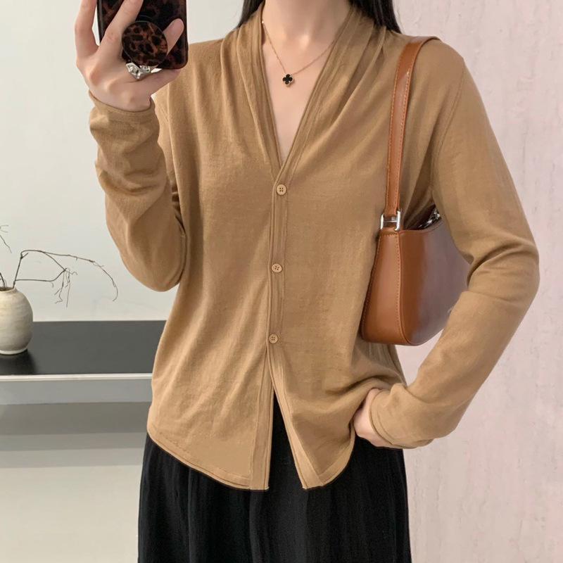 Women's V-Neck Lightweight Wool Cardigan - Ribbed Knit, Pleated, Long Sleeve, Versatile Layer