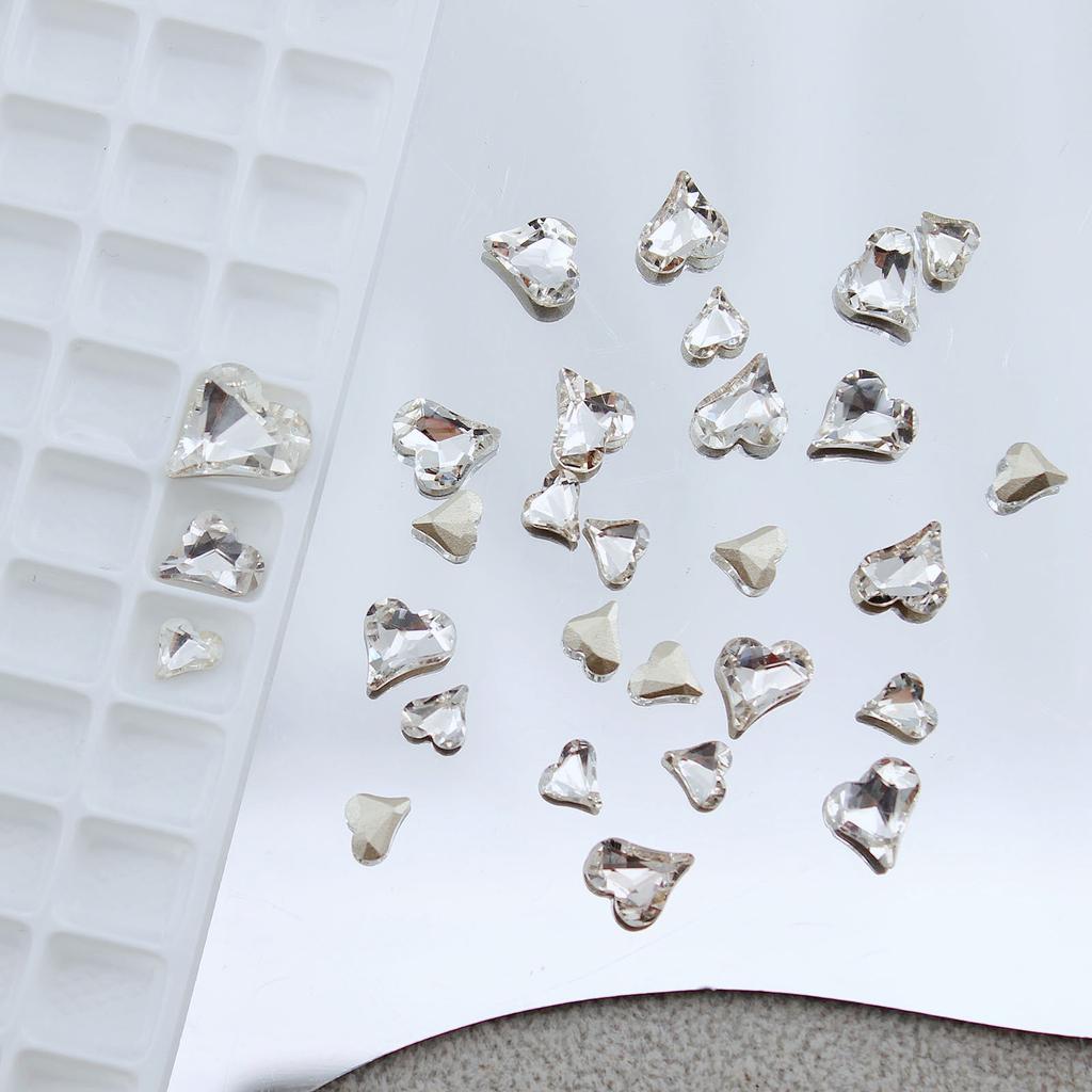 Nail Art Jewelry Mixed Transparent Pointed Bottom Diamond Burst Flash Big Crooked Heart Butterfly White Diamond Nail Art Jewelry