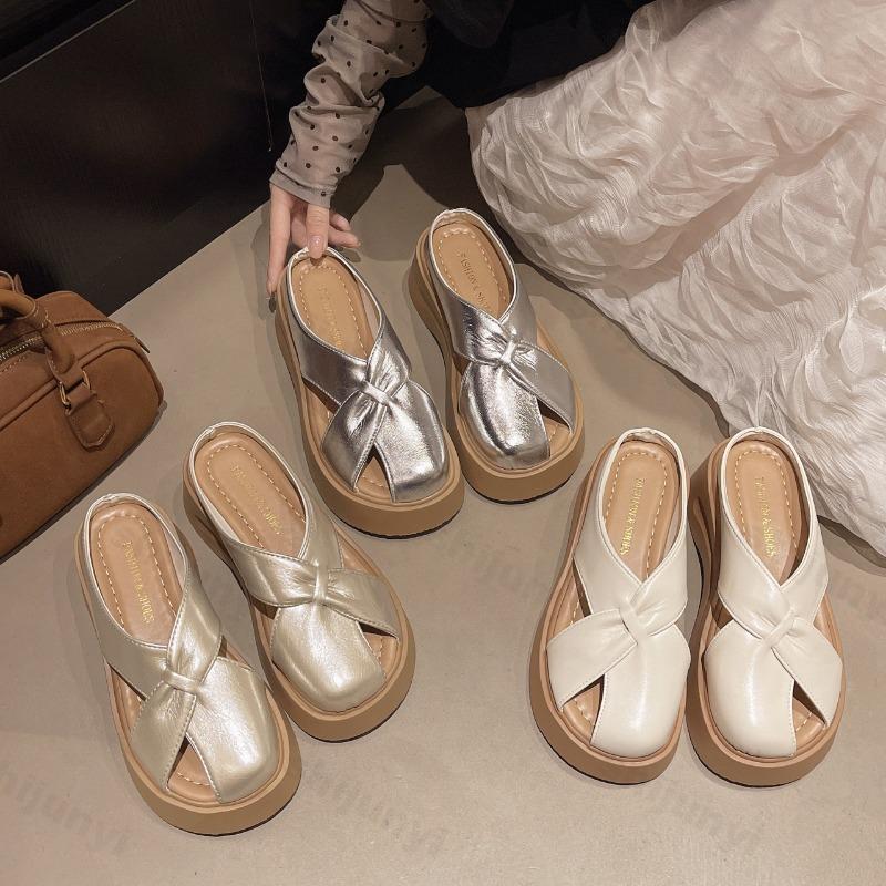 Fashion 2025 Summer Women's Thick Soled Hollow Fashion Casual Slippers Comfortable Height Increasing Open Toes Breathable Beach Sandals