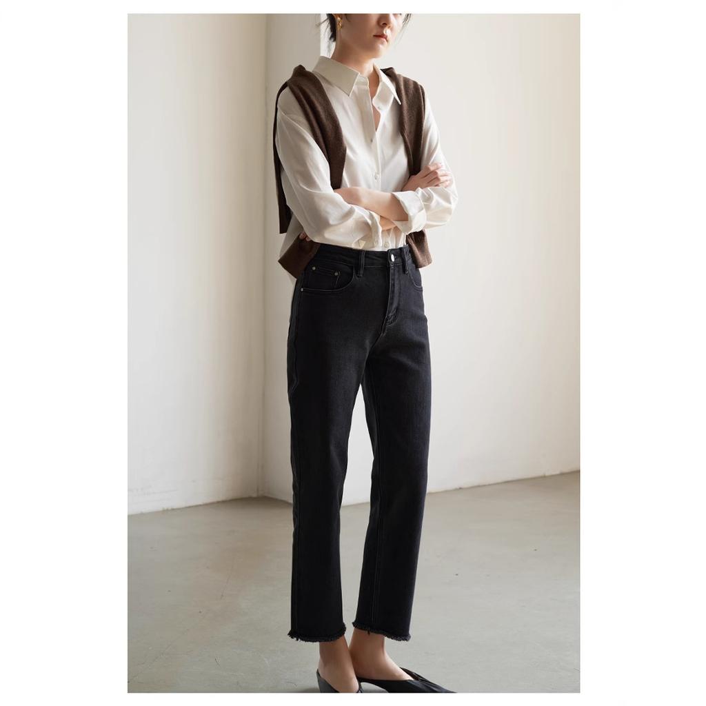 For professional commuting, layered white shirts for women, loose long-sleeve formal interview shirts