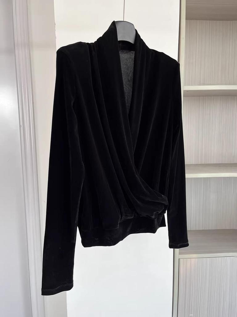 Velvet V-neck Crossover Long-Sleeve Women's Top - Autumn/Winter Slimming Versatile Layer