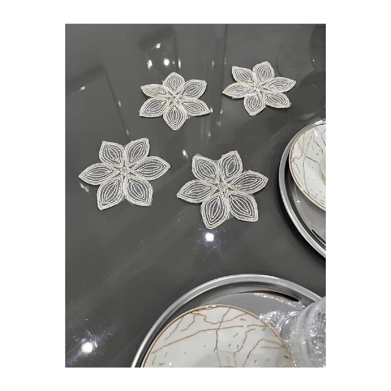 

Perla Model Decorative Guipure Lace Set Of 6 Coffee Cocktail Presentation Napkins