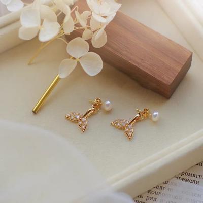 Strong Light Natural Pearl Earrings Mermaid Tail, a Two-wear Temperament Zircon Dolphin Fish Tail Earrings S925 Pins